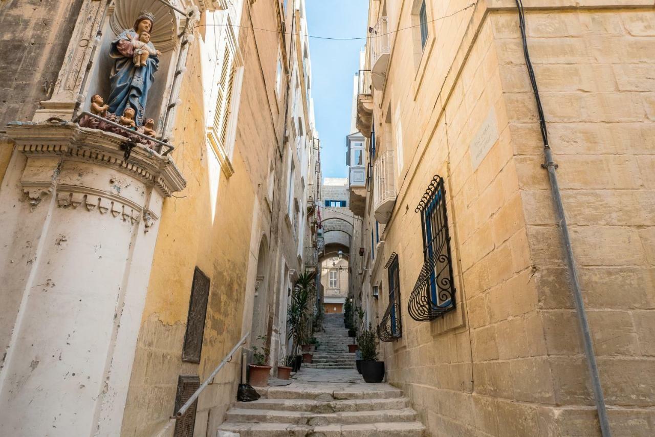 Valletta Ajkla Mansion Екстериор снимка